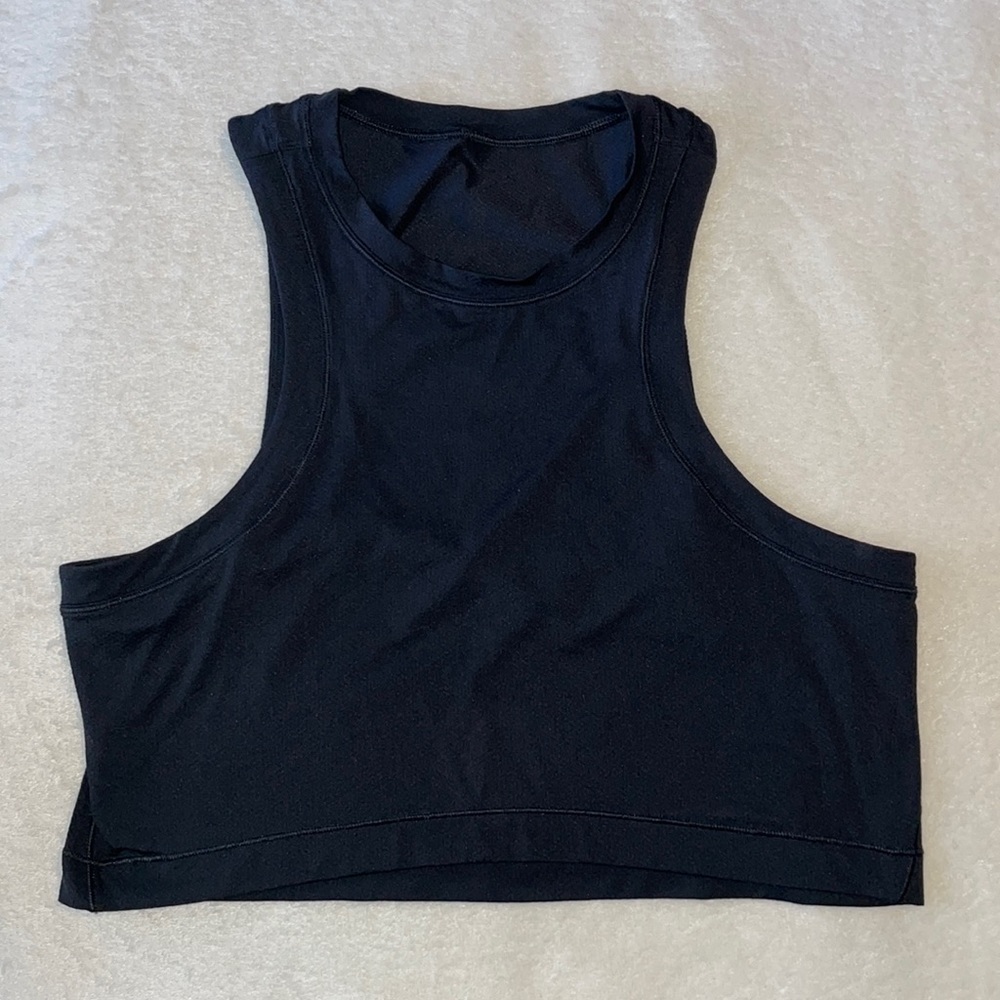 Lululemon tank 4